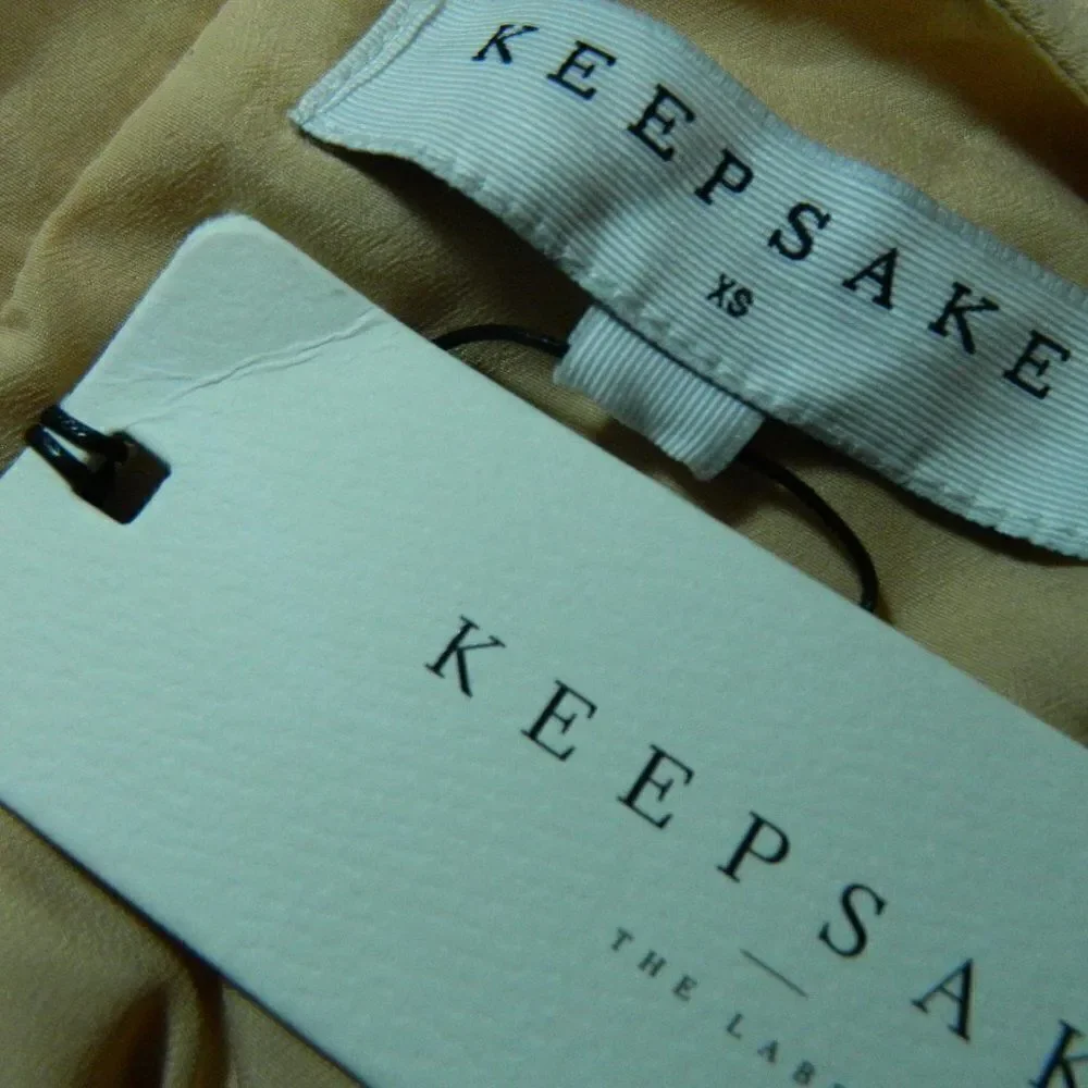 ‎Keepsake  Blouse Peach Open Shoulder Size X-Small